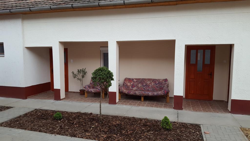 M&M Apartman Tiszafüred Exteriér fotografie